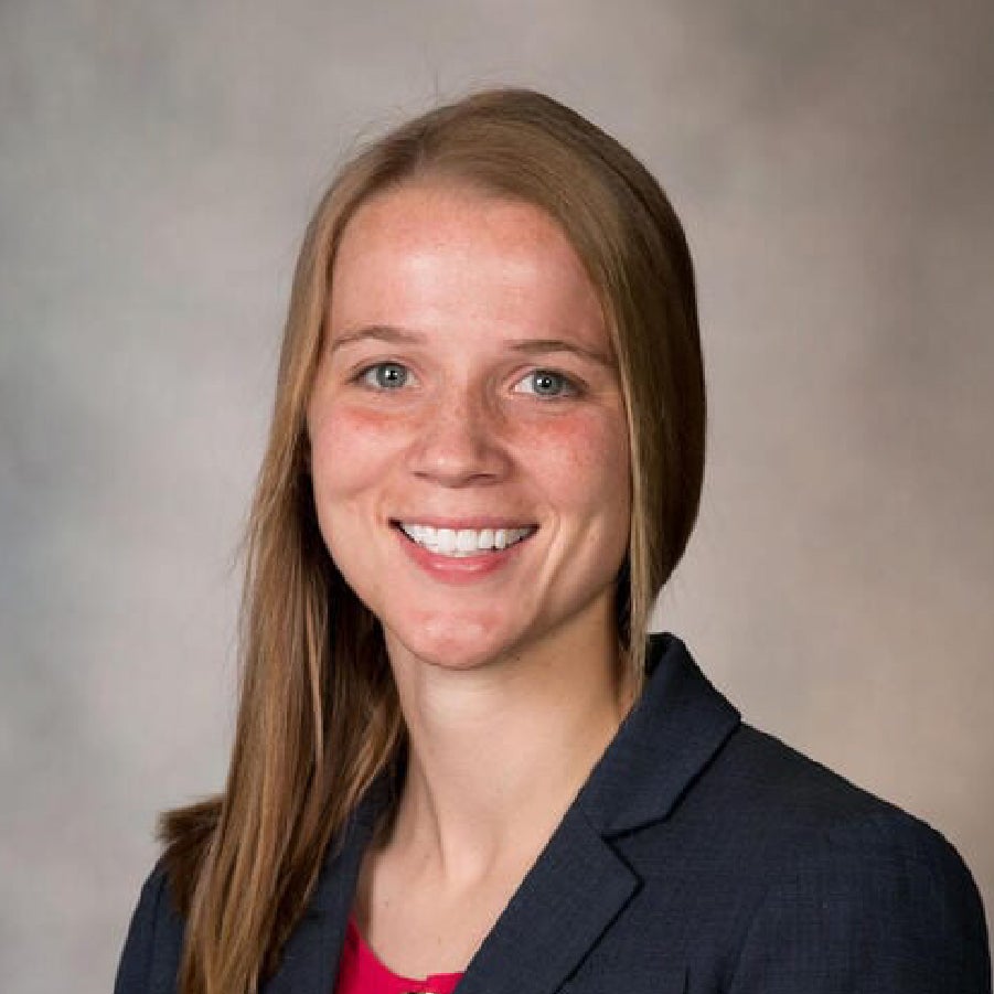 Rachel Lindor headshot