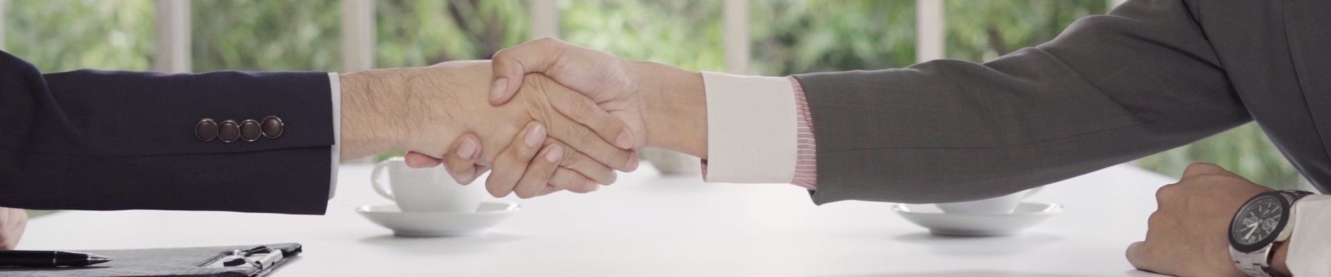 HR and Employment Law - Shaking hands