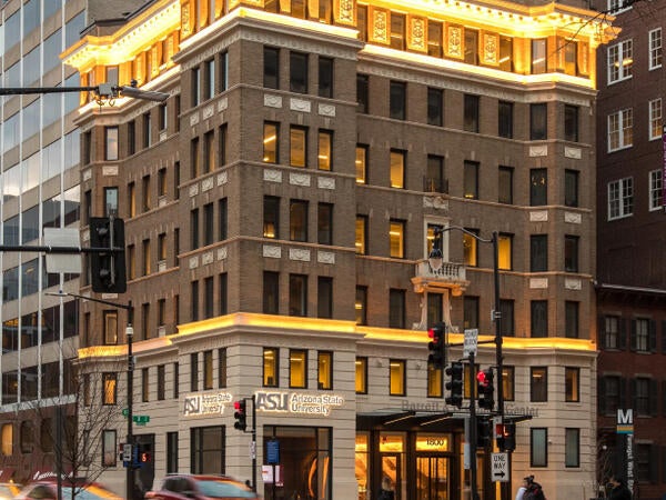 Street view of the ASU Barbara Barrett and Sandra Day O’Connor Washington Center.